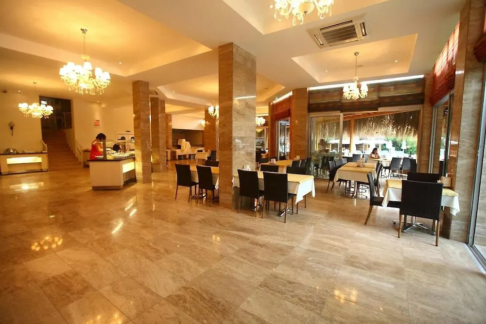 Merriment Hotel Ölüdeniz
