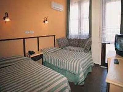 Merriment Hotel Ölüdeniz 2*,  Turcja