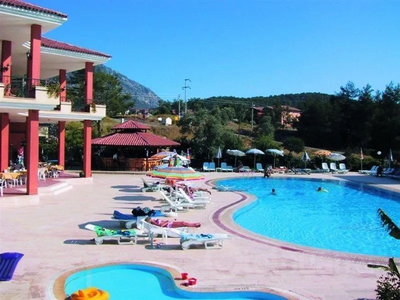 Merriment Hotel Oludeniz